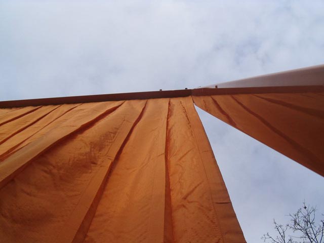 the_gates02.jpg
